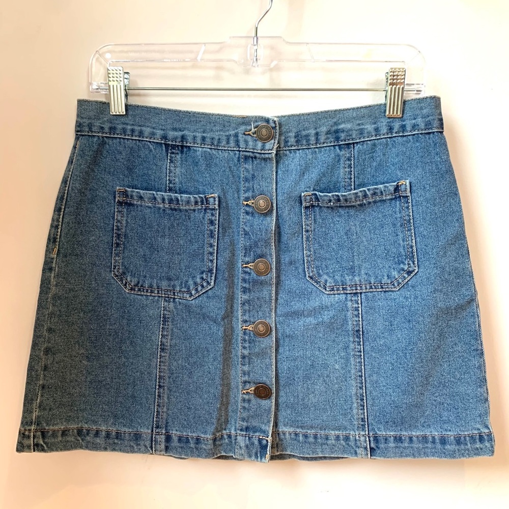Forever 21 Mini Denim Skirt W 28